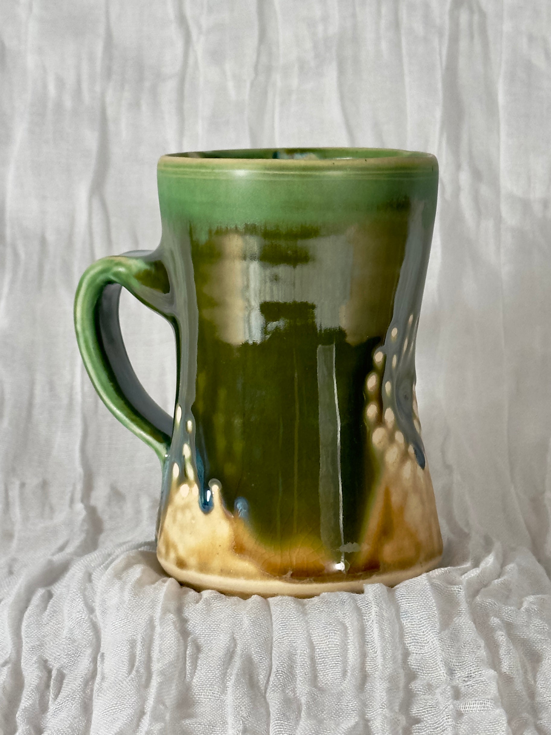 Handmade Mug 24 oz- Emerald Amber #1 w/18kt gold luster - Jordan King Clay