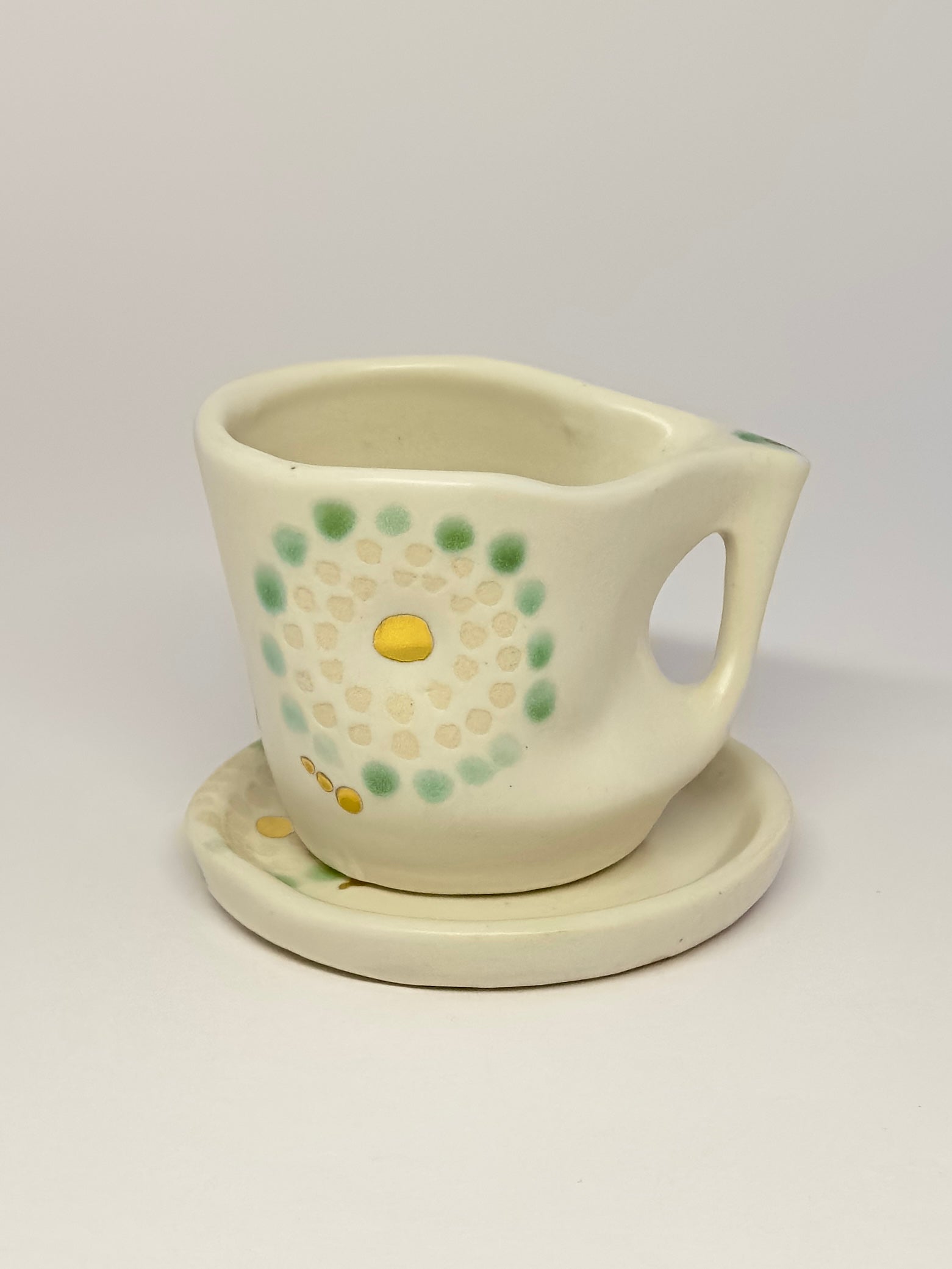 Espresso Cup & Saucer w/18kt gold detail - Jordan King Clay