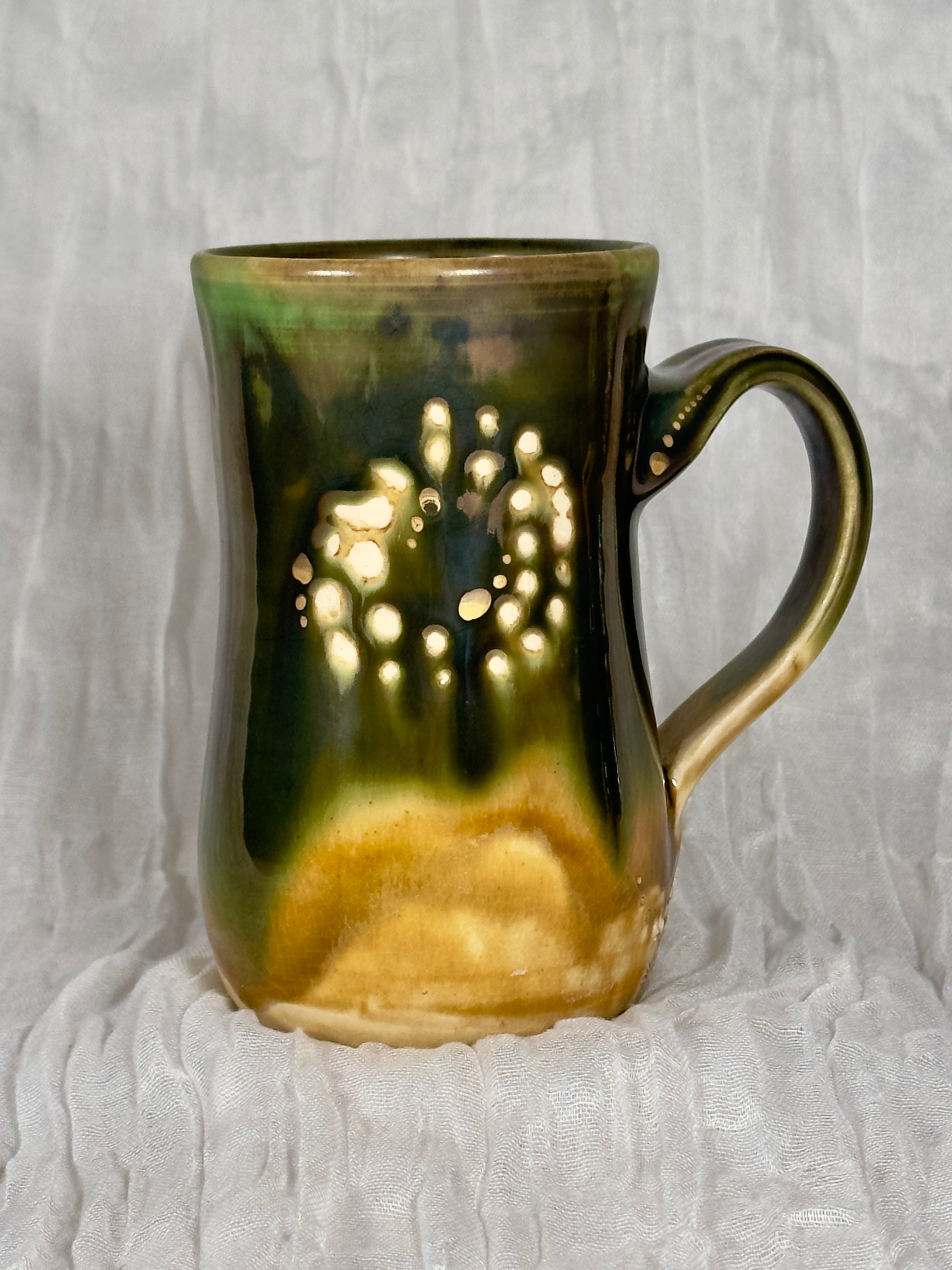 Handmade Mug 24 oz - Emerald Amber w/ 18kt Gold Luster #1 - OOAK - Jordan King Clay